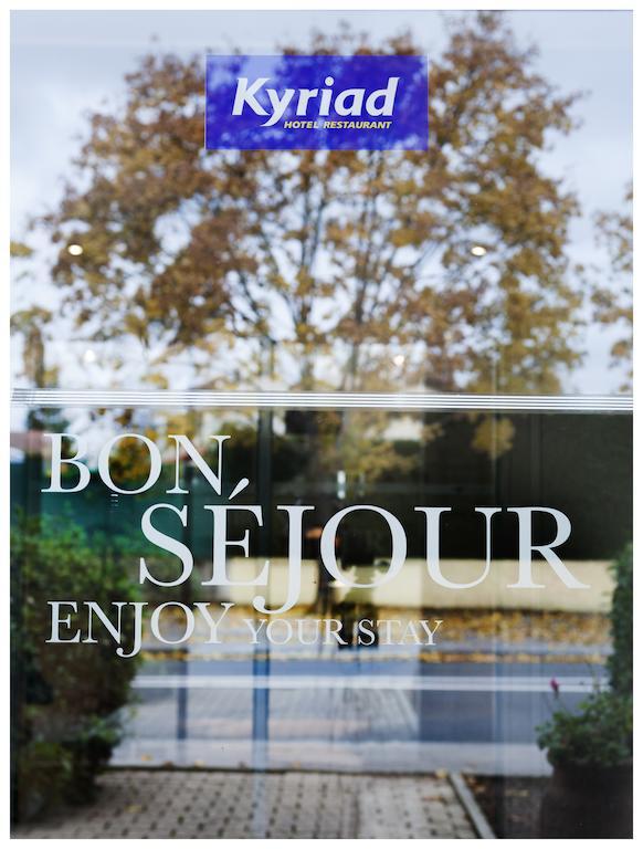 Kyriad Saint Quentin En Yvelines - Montigny Екстериор снимка